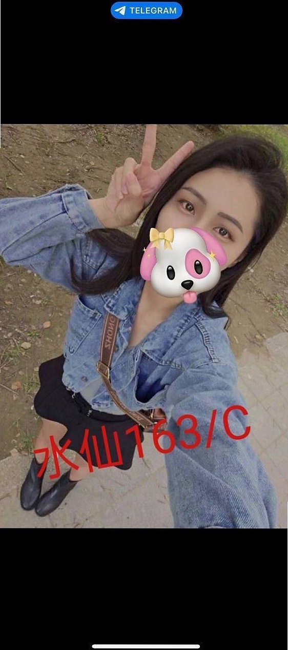 甲仙按摩外送動物園｜潔琳｜高檔顏值空姐｜熟女嬌妻 老公常常不在家 性欲強 一天要做一次才可以滿足 平時跟老公喜歡玩無套中出｜年齡23歲｜167cm｜51kg｜C罩杯